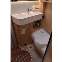 Hymer BMC-T 600 Blackline 170pk Automaat | Zonnepanelen | Lithium | Omvormer | Lengtebedden | Adaptive Cruise | Bearlock | Foto #4