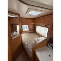 Rapido 7086F 1 eigenaar in prima staat Foto #5