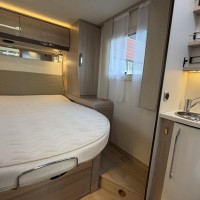 Rapido 686 F Euro6 Queensbed 2X Airco Zonnepaneel Luifel Fietsenrek Foto #1