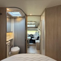 Rapido 686 F Euro6 Queensbed 2X Airco Zonnepaneel Luifel Fietsenrek Foto #3