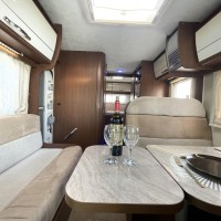 CI Elliot  uit 2013 Foto #13