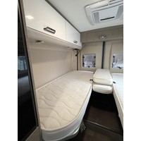 Karmann  Davis 620 Lifestyle 9T-Automaat Enkele Bedden 2X Airco Skyroof Foto #36