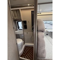 Karmann  Davis 620 Lifestyle 9T-Automaat Enkele Bedden 2X Airco Skyroof Foto #4