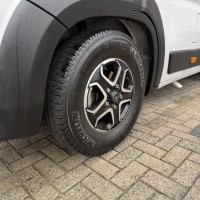 Karmann  Davis 620 Lifestyle 9T-Automaat Enkele Bedden 2X Airco Skyroof Foto #18