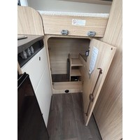 Capron Sunlight V60 Luifel Zonnepaneel Trekhaak 595CM !!!!! Foto #2