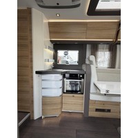Adria Sonic Plus 700 DC Quensbed EP Level 2X Airco Hefbed Zonnepaneel Foto #17