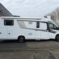 Knaus 700MEG Platinum 9T-Automaat Enkele Bedden Lithium Zonnepaneel Omvormer Foto #8