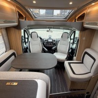 Knaus 700MEG Platinum 9T-Automaat Enkele Bedden Lithium Zonnepaneel Omvormer Foto #12