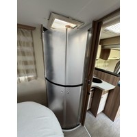 Challenger 628 EB, 2.2 D 155pk 6bak, Airco,Cruise,Trekhaak, Foto #7