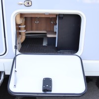 Carthago C-TOURER I 149 LE 150pk Automaat | Omvormer | Zonnepanelen | Hefbed | Dubbele bodem | Maxxfan | Lengtebedden | Dubbele huishoudaccu | Gescheiden douche | Foto #36