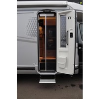 Hymer BMC-T 600 Facelift! 170pk Automaat | Premium pakket | Lengtebedden | 5e zitplaats | Hymer SLC Chassis | Lithium | Nieuw uit voorraad leverbaar | Foto #4