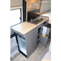 LMC Innovan 640 140pk Automaat | Lengtebedden | Luifel | Panoramadak | Inlegramen | Cruise Control | Nieuw uit voorraad leverbaar | Foto #10