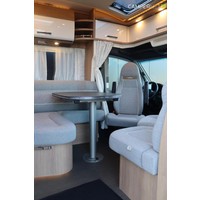 Carthago C1-Tourer T 143 KB-LE 170pk Automaat | Lithium | Omvormer | Zeer Luxe | AL-KO Chassis | Lengtebedden | Buitendouche | Dubbele bodem | Foto #5