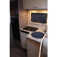 Etrusco T6.9 SF Complete Selection 155pk | Lengtebedden | Luifel | Grote Garage | Achteruitrijcamera | Lichtmetalen Velgen | Foto #10