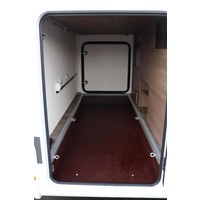 Carado T338 165pk Automaat | BR Systeem | LPG installatie | Lengtebedden | Omvormer | Lithium | Oven | Zonnepanelen | Bearlock | Edition25 | Foto #32