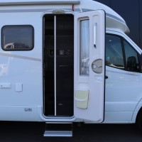 Hymer BMC-T 580 Automaat | Levelsysteem | BR systeem | Zonnepanelen | Omvormer | Dakairco | SLC chassis | HEO safe sloten | Buitendouche | Foto #41
