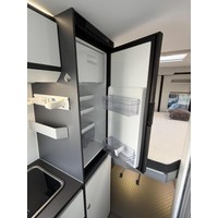 Adria Twin Supreme 640 SGX Zonnepaneel Trekaak Skyroof Luifel Foto #15