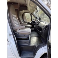 Knaus Sky Ti 700 MEG Fiat 2.3 130pk Euro 5 | Enkele-bedden | Aparte Douche/ wc | Garage | Fietsendrager | 85dkm | TOPSTAAT Foto #15