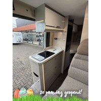 Karmann  Davis 620 Lifestyle 9T-Automaat Enkele Bedden 2X Airco Skyroof Foto #14