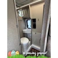 Karmann  Davis 620 Lifestyle 9T-Automaat Enkele Bedden 2X Airco Skyroof Foto #24