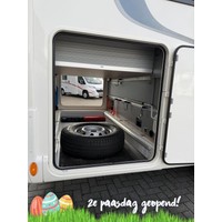 Rapido 696F Automaat Queensbed Levelsysteem Litium Zonnepanelen Omvormer Foto #30