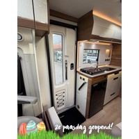 Rapido C55 9T-Automaat Enkele Bedden Lithium Omvormer Trekhaak Foto #13