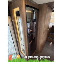 Hymer B704 SL Palmo Enkele Bedden Hefbed 2X Airco Zonnepanelen Omvormer Foto #19