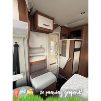 Lmc H737 Sportline Queensbed Hefbed Zonnepaneel Luifel Fietsenrek Foto #13