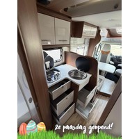 Lmc H737 Sportline Queensbed Hefbed Zonnepaneel Luifel Fietsenrek Foto #15