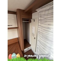 Lmc H737 Sportline Queensbed Hefbed Zonnepaneel Luifel Fietsenrek Foto #33