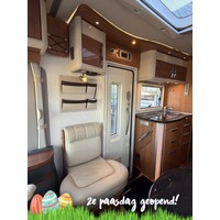 Hymer B 674 SL Automaat Enkele Bedden E&amp;P Level Boven kasten Foto #15