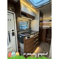 Hymer B580 MC Automaat Enkele Bedden Hefbed XXL Garage Silverline Foto #10