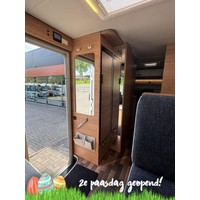 Weinsberg 700MEG CaraCore 9T-Automaat Enkele Bedden Hefbed Luifel Fietsenrek Foto #23