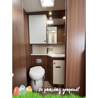 Lmc I735 Explorer Automaat Enkele Bedden Hefbed Zonnepaneel Foto #18