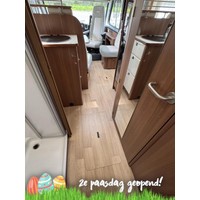 Lmc I735 Explorer Automaat Enkele Bedden Hefbed Zonnepaneel Foto #27