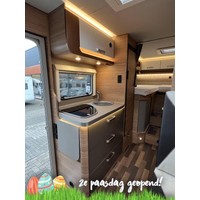 Weinsberg 640 MEG Pepper Edition 170PK Automaat Enkele Bedden Schotel Luifel Foto #11