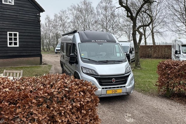 Adria Twin Suprême 640 SLB