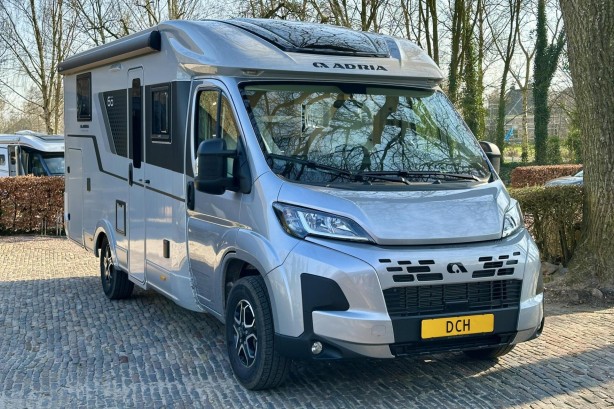 Tweedehands Adria campers camper kopen
