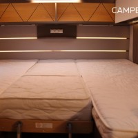 Lmc Tourer Lift H664 170pk Automaat | Lengtebedden | Hefbed | Dieselverwarming | Grote garage | Fietsendrager | Multimedia systeem | Foto #17