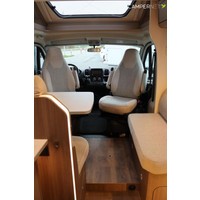 Carado T448 Pro+ 140pk Fiat | 1e Eigenaar | Origneel NL | Lengtebedden | Hefbed | Ruime indeling | Bearlock | Lift Fietsendrager | Foto #7