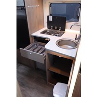 Carado T448 140pk Automaat | Pro + pakket | Hefbed | Nieuw uit voorraad leverbaar | Luifel | Lengtebedden | Grote garage | Panoramaraam boven cabine | Foto #11