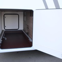 Carado T448 140pk Automaat | Pro + pakket | Hefbed | Nieuw uit voorraad leverbaar | Luifel | Lengtebedden | Grote garage | Panoramaraam boven cabine | Foto #32