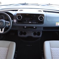 Carthago C-Tourer I 150 QB 170pk Automaat | Zo goed als nieuw | Queensbed | Gescheiden douche | Dubbele bodem | Hefbed | Luxe | LED koplampen | Foto #28