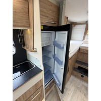 Bavaria T650 GJ Automaat Enkele Bedden Zonnepaneel Lpg Lift Fietsenrek Foto #33