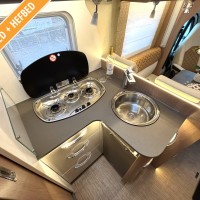 Bürstner Lyseo Privilege 700 TD uit 2018 Foto #9