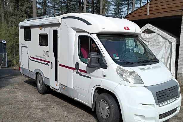 Tweedehands Adria campers camper kopen