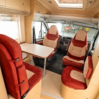 Adria campers Compact SL uit 2009 Foto #2