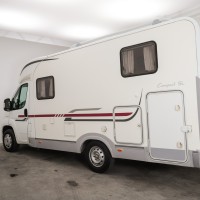 Adria campers Compact SL uit 2009 Foto #4