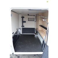 Hymer BMC-T 580 | 170pk Automaat | Lithium accu | Dubbele bodem | LED koplampen | Centrale deurvergrendeling opbouw | Lengtebedden | Abus extra slot | Foto #36