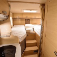 Adria campers Compact SL uit 2009 Foto #7